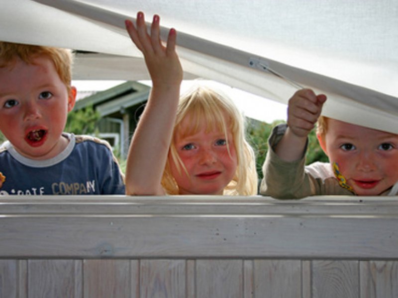 Kinder beim Spielen - Mamiweb.de